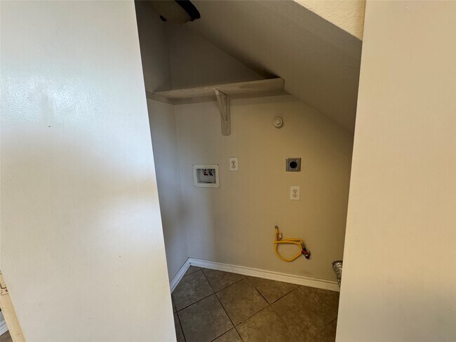 Building Photo - 21835 Mossy Field Ln