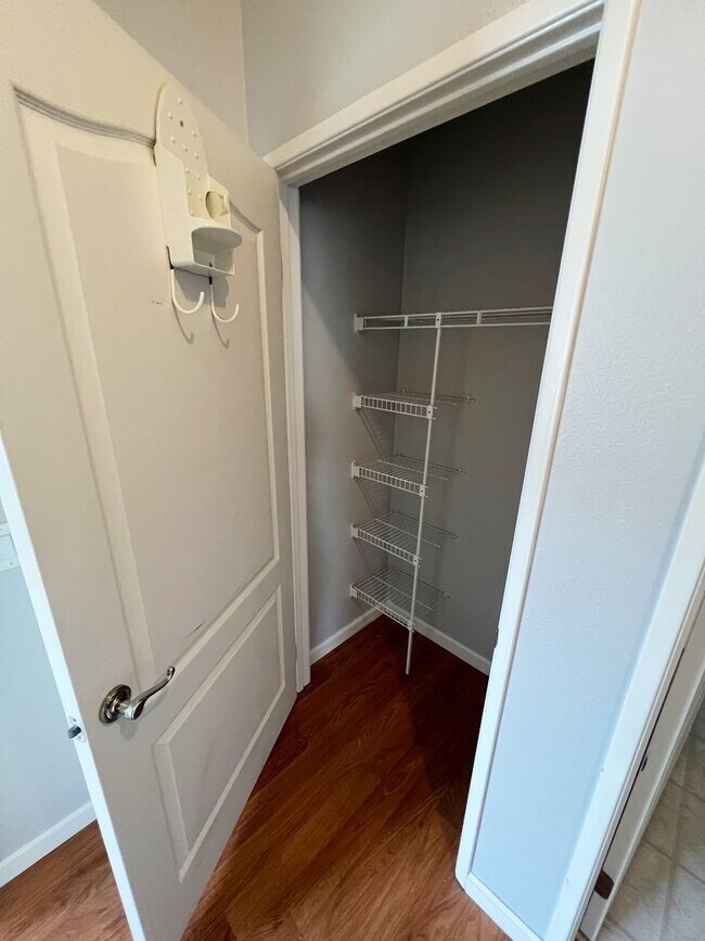 Building Photo - 2BR/2BA Upper level Condo @ Camino Villas in Carmel Valley