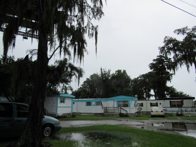 Building Photo - 4408 Land O Lakes Blvd