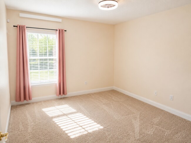 Building Photo - 33410 Sunny Parke Cir