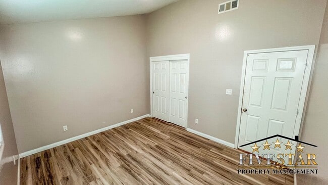 Building Photo - 5509 Baja Dr