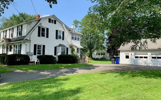 Building Photo - 2 East St