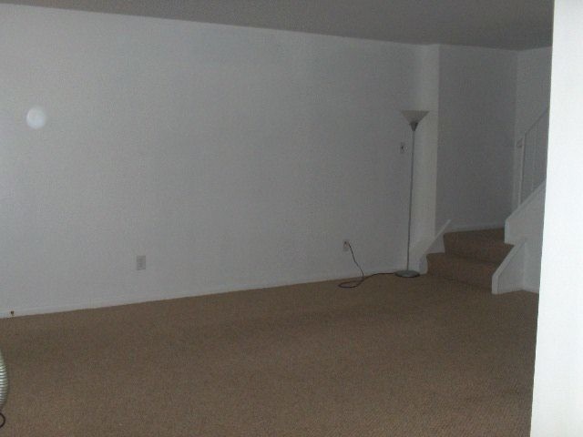 Building Photo - Lovely 2 bedroom Mermaid Run Condominium