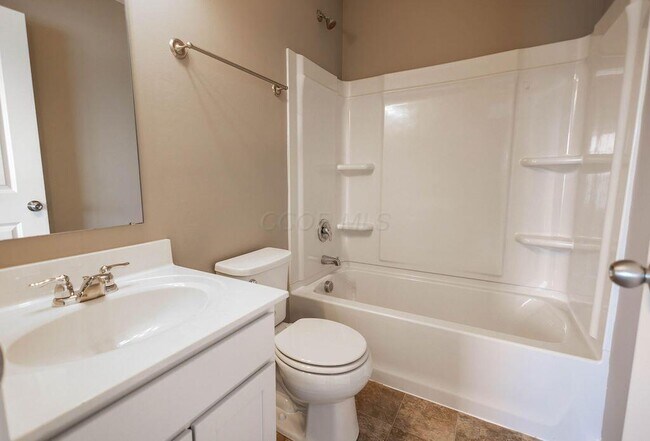 Building Photo - 5750 Hayden Run Blvd