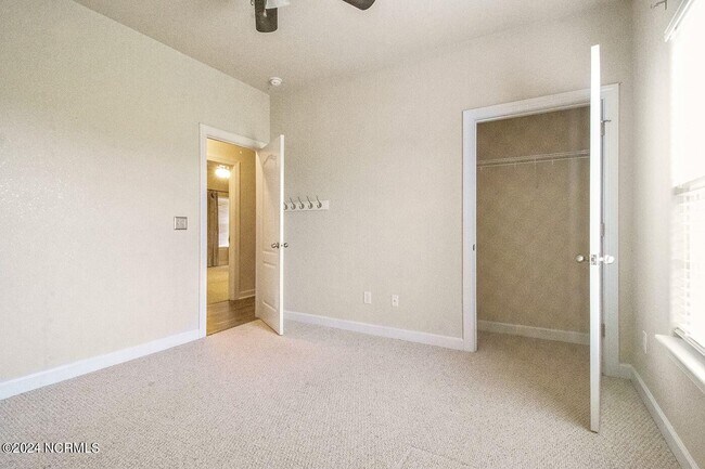 Building Photo - 460 Cooper Garrett Rd