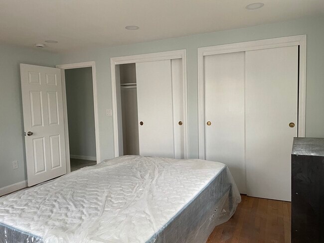 Building Photo - 36 Dartmouth St