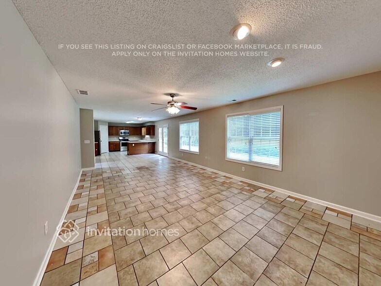 Building Photo - 194 Adair Ct