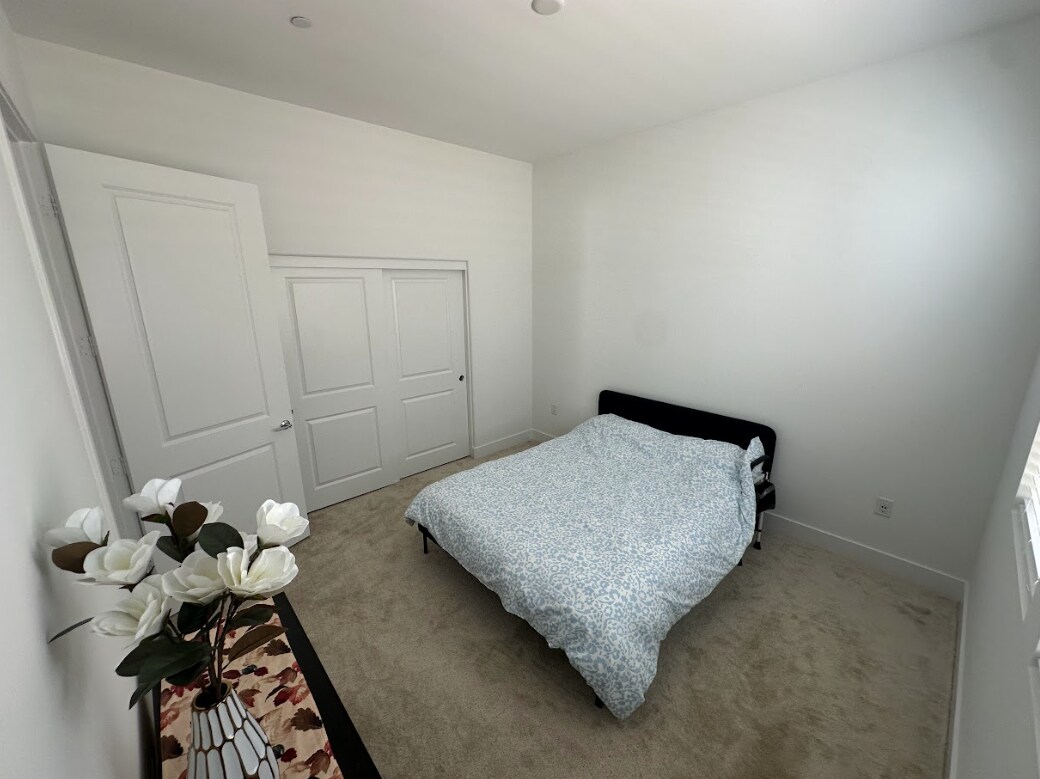 Building Photo - 24392 Calle La Roca