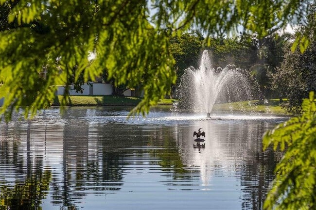 Building Photo - 2002 Granada Dr