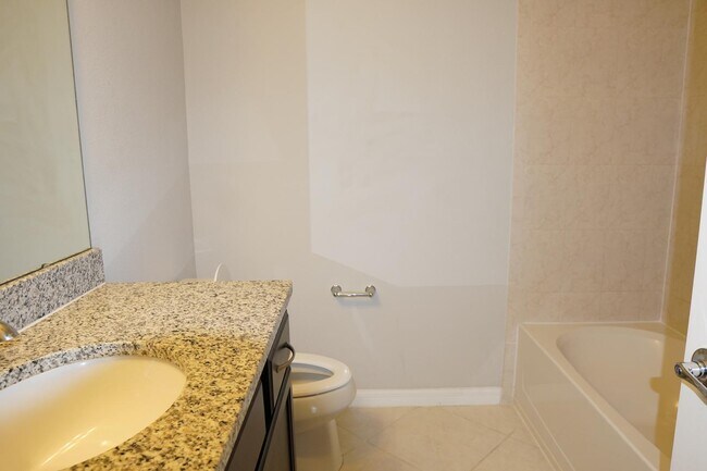 Building Photo - 5151 Caspian St