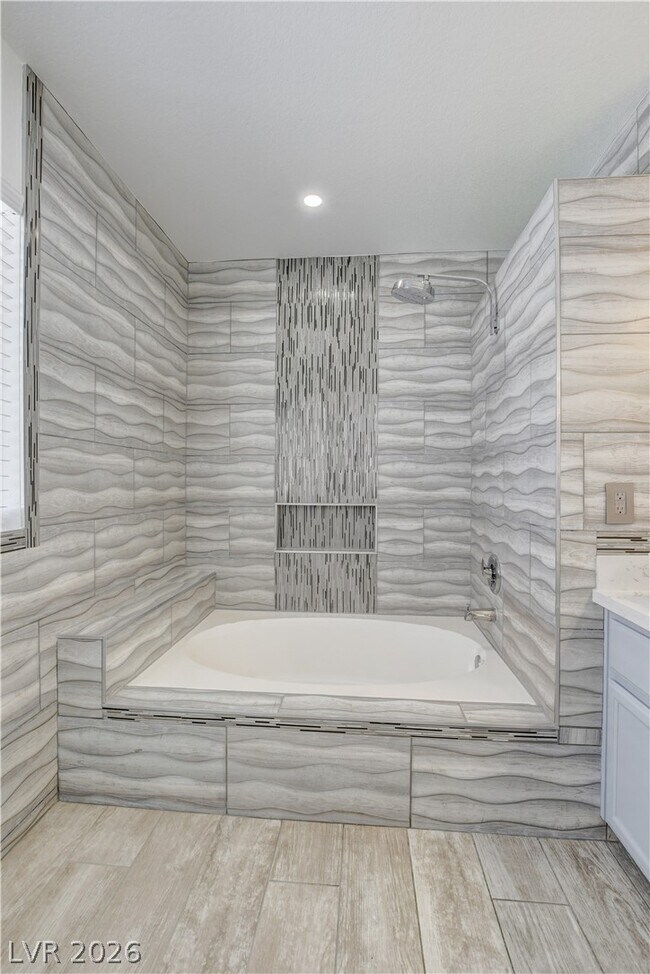 Building Photo - 3557 Sedwick Dr