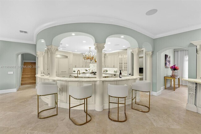 Building Photo - 628 Coral Way