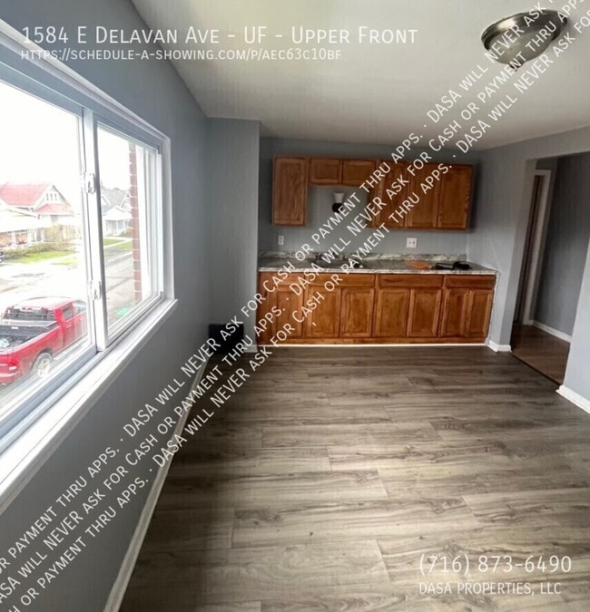 Building Photo - 1584 E Delavan Ave