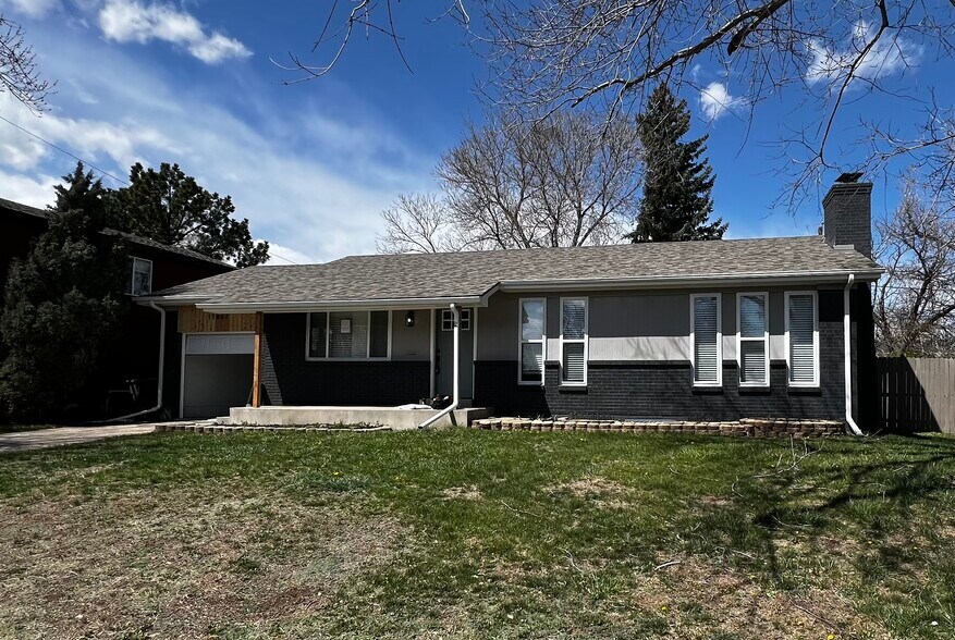 Building Photo - 11867 Keough Dr