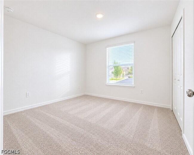Building Photo - 11827 Cloverly Ln