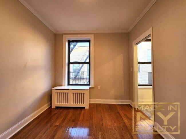 Building Photo - 0 bedroom in ASTORIA NY 11106
