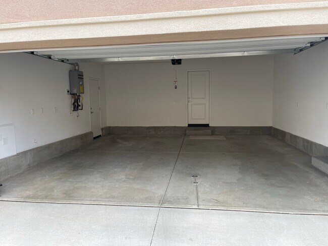 Building Photo - 2883 Villa Catalonia Ct