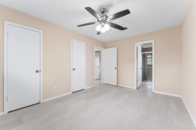 Building Photo - 1431 Epsilon St