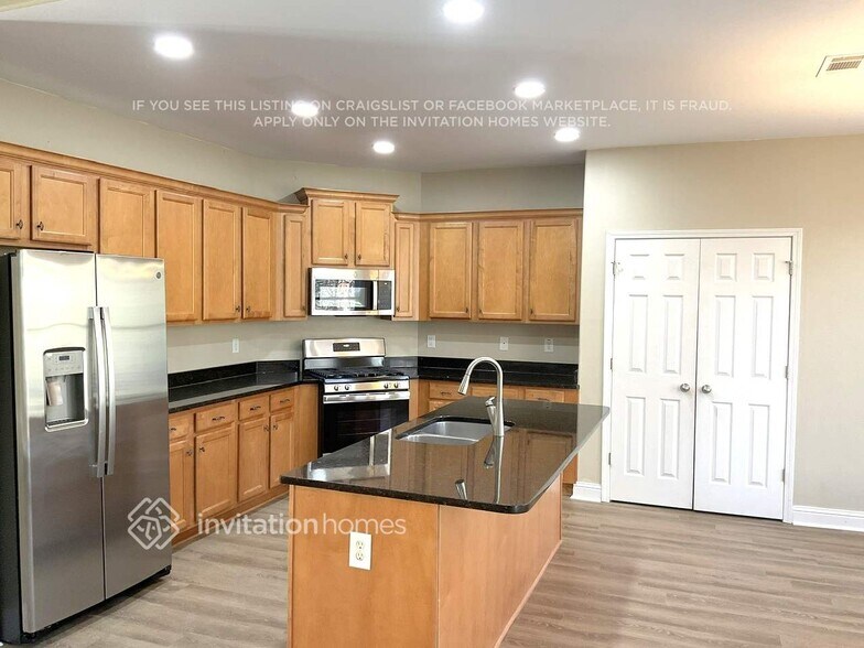 Building Photo - 69 Richmond Way