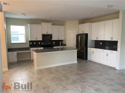 Building Photo - 11223 History Ave