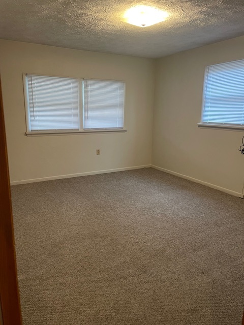 1st Bedroom - 2914 Fernwood Ave