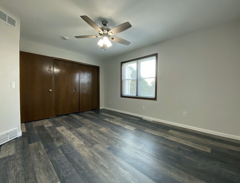 Building Photo - 2933 Cimarron Trl