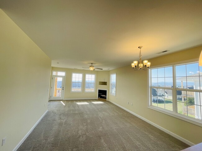 Building Photo - 72 Windgate Cir