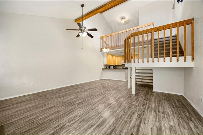 Building Photo - 1748 Ohlen Rd