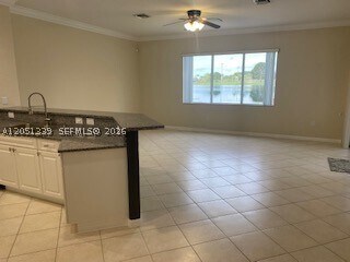 Building Photo - 2101 SW 176th Ave