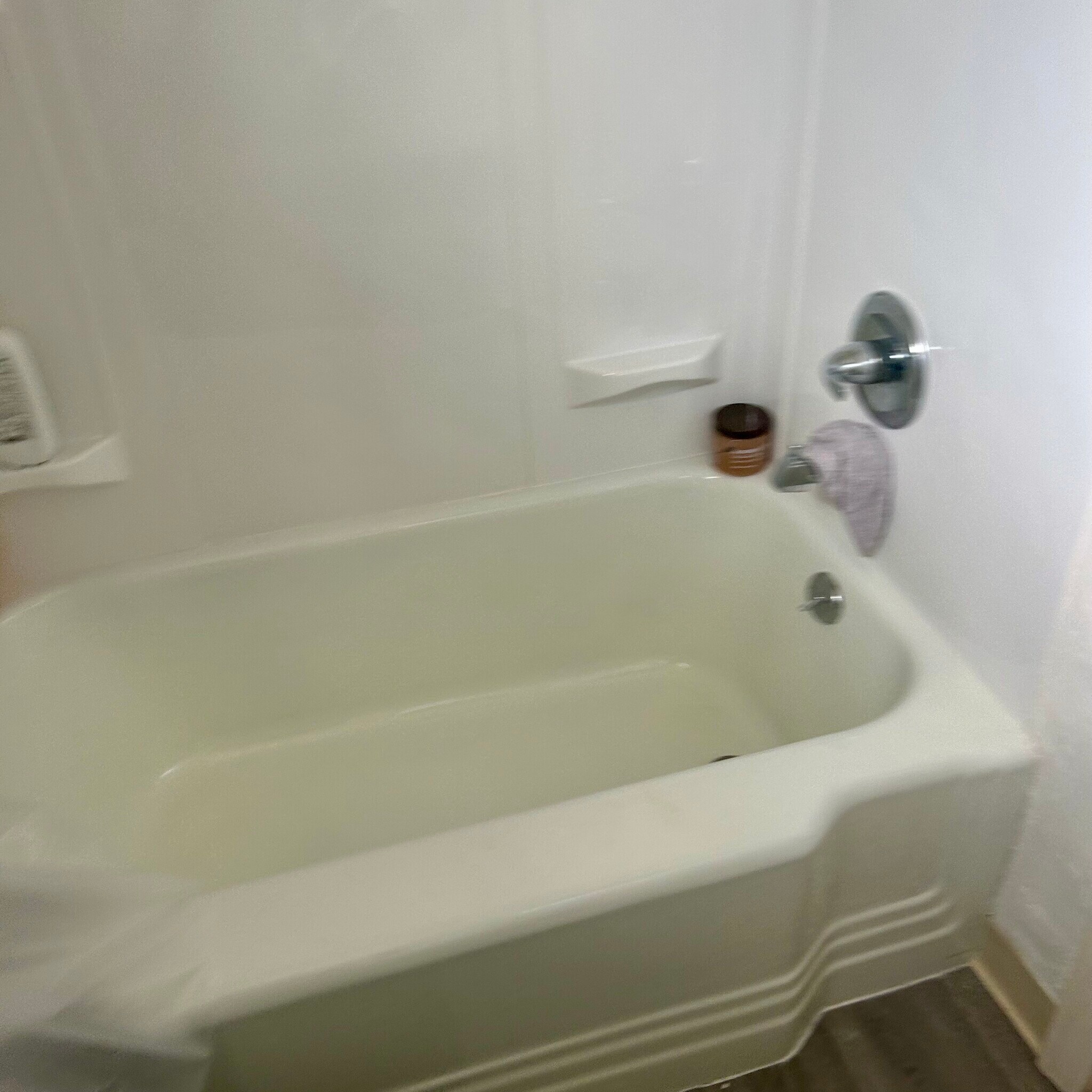 Building Photo - 626 Baldwin St