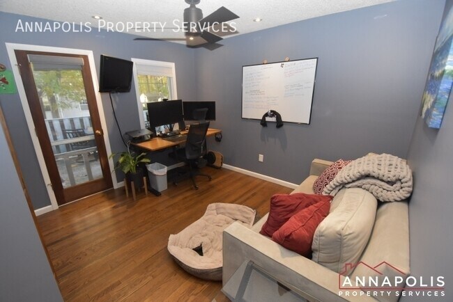 Building Photo - 1200 Bay Highlands Dr