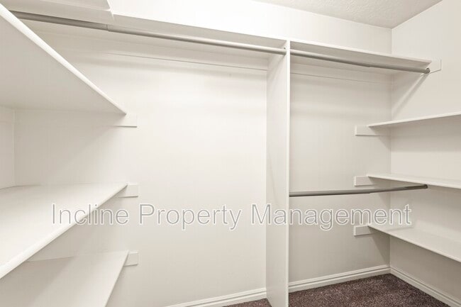 Building Photo - 627 E 500 S