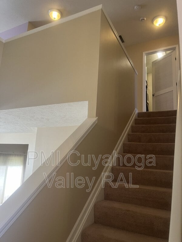 Building Photo - 4046 Gardiner Run