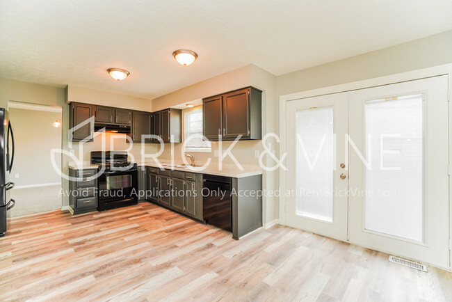 Building Photo - 2839 Beal Dr