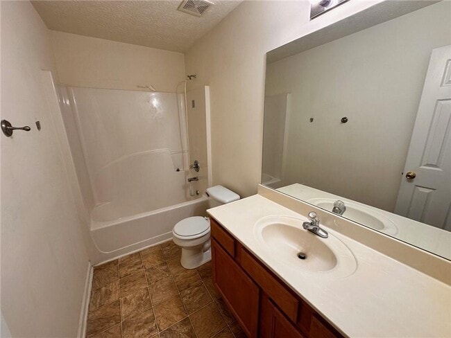Building Photo - 3835 Dandridge Way NW