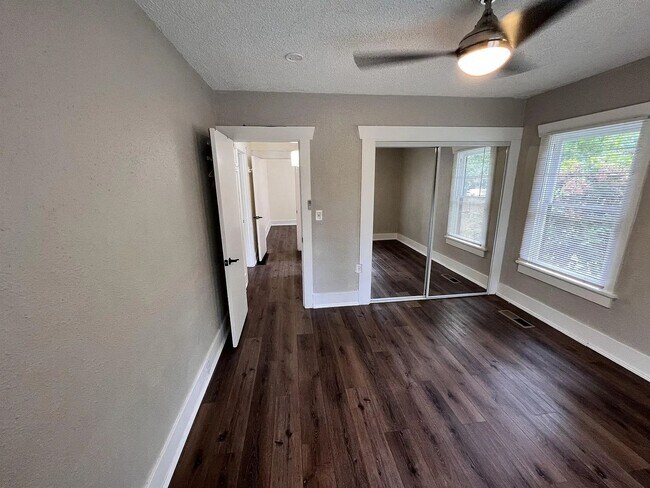 Building Photo - Beautifully Imperfect Character Craftsman Home! Eastside Olympia Home