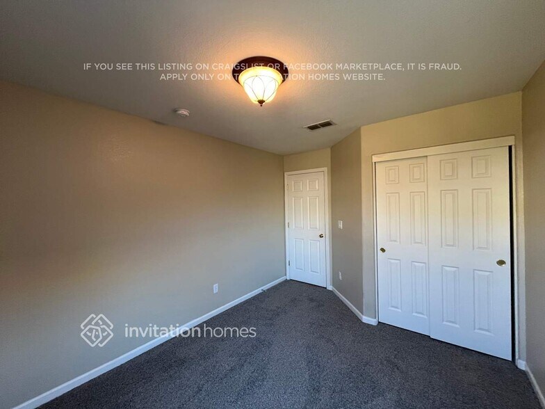 Building Photo - 719 Regency Park Cir