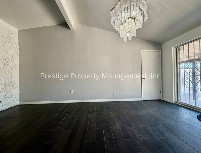Building Photo - 3407 East 5th Street