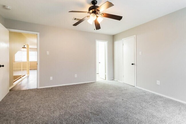 Building Photo - 18903 Pine Trace Ct
