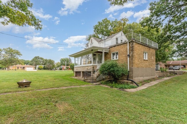 Building Photo - 110 Homestead Dr