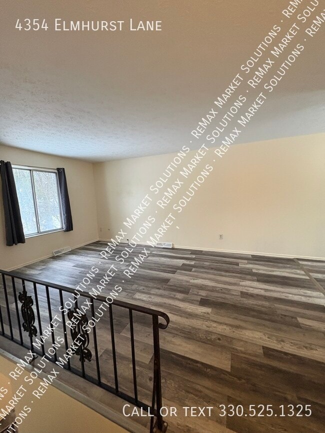 Building Photo - 4354 Elmhurst Dr