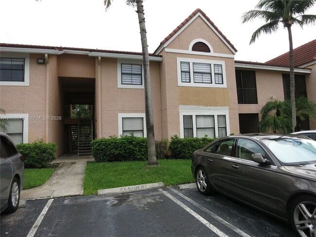 Building Photo - 10440 SW 156th Ct