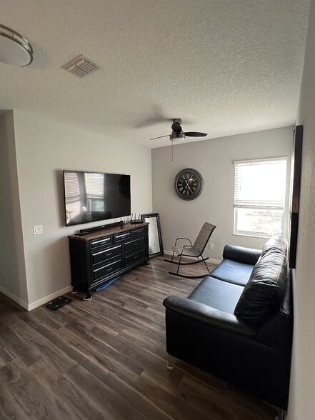 Building Photo - 2163 Sedge Grass Way