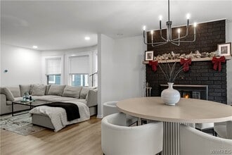 Building Photo - 641 Forest