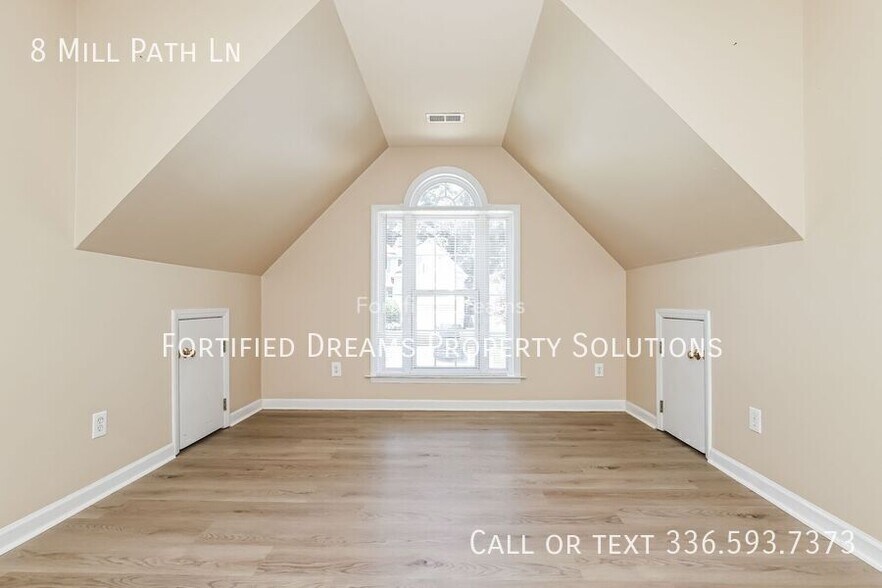 Building Photo - 8 Mill Path Ln-