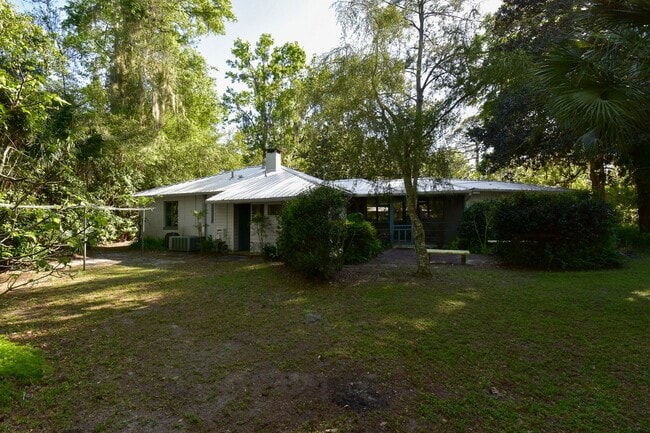 Building Photo - 3309 NW 3rd St