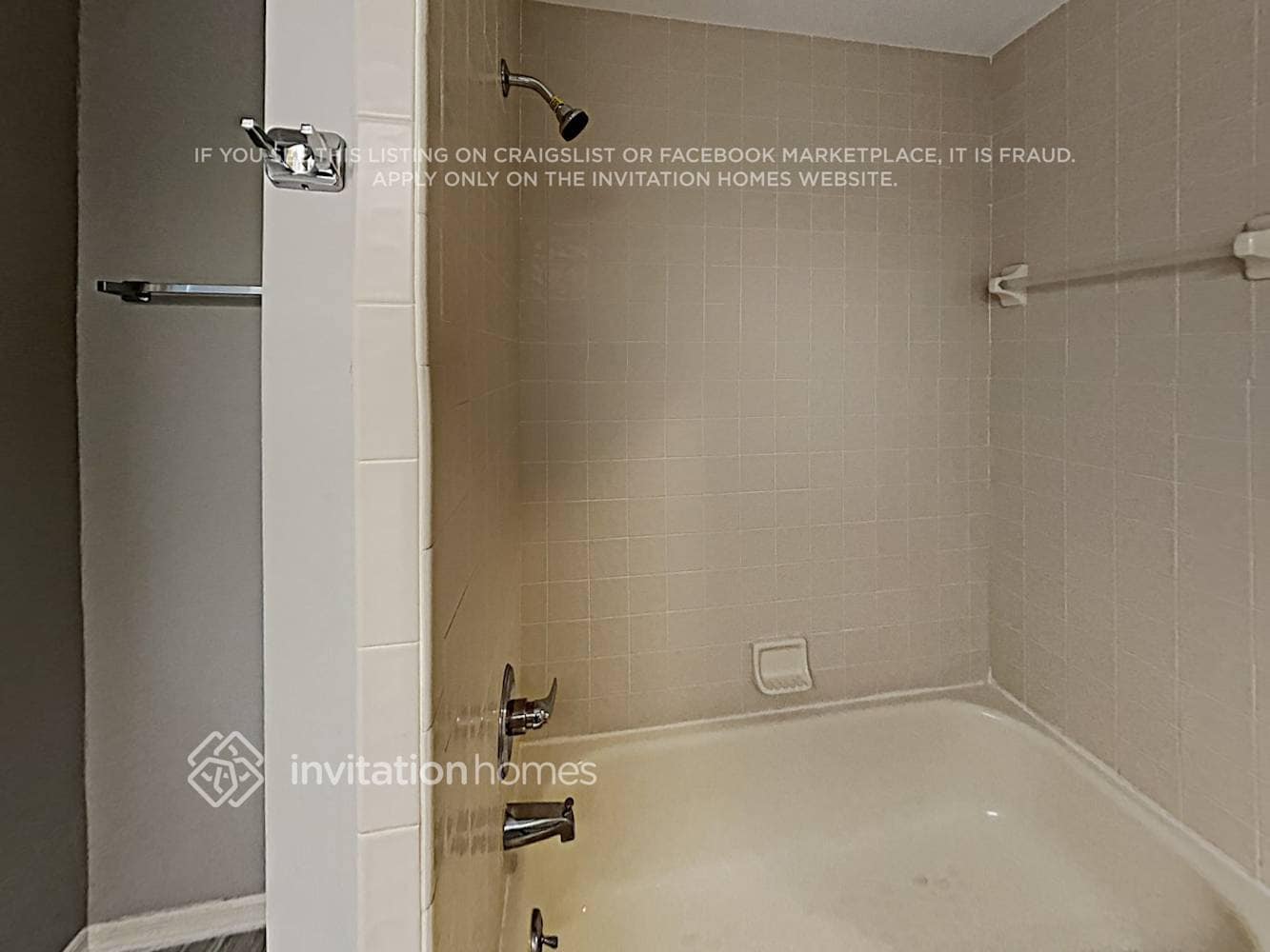 Building Photo - 5517 Highlands Vue Ln