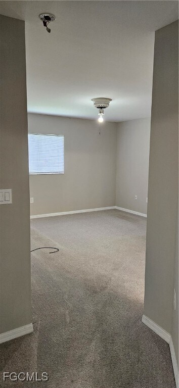 Building Photo - 863 Bedford Dr