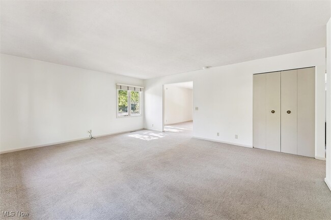 Building Photo - 41 S Cedar St