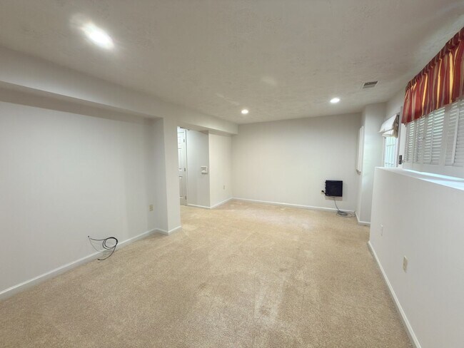 Building Photo - 5519 Inverness Woods Ct